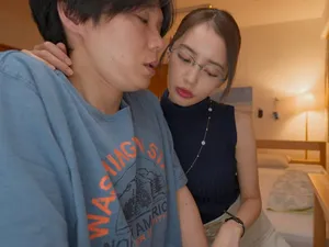 Bắn tinh trùng lẫn lồn với nước lồn của em