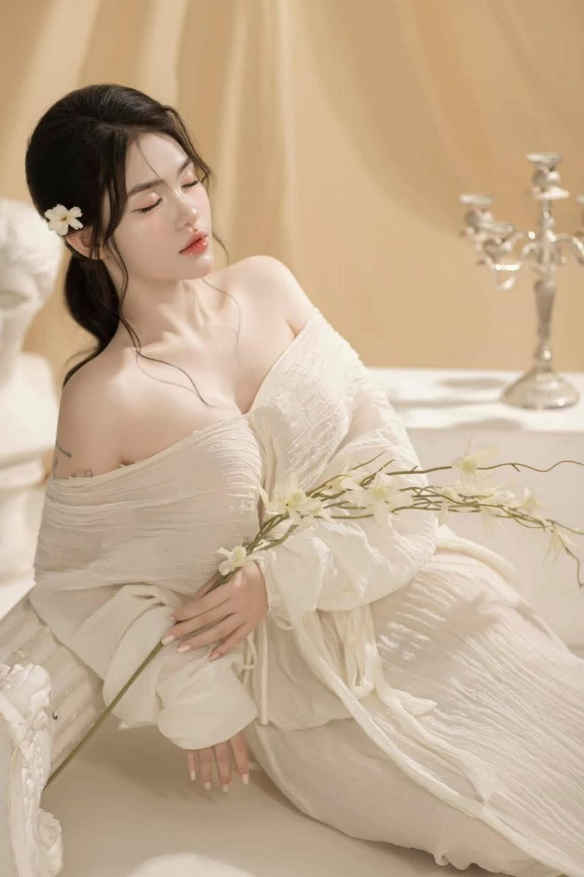 Một cuộc sống bình dị ở quê, cô vợ vẫn địt nhau gã chồng để tìm niềm vui